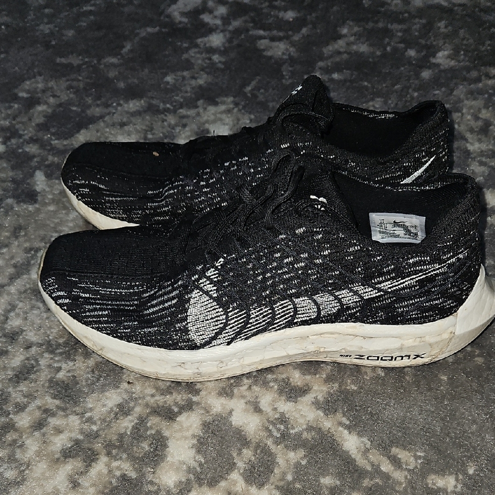 Nike Black and White ZoomX Sneakers Size 11